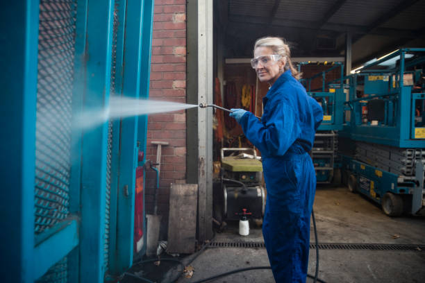 Best Garage Pressure Washing  in Girard, PA